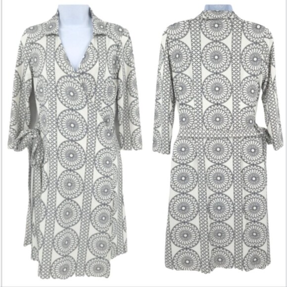 J. Mclaughlin Lila Wrap Dress Catalina Cloth Medallion Print Black White XS - Picture 1 of 16